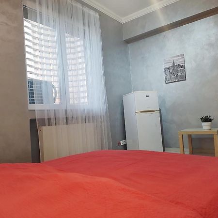 Old Town Bucharest- Shared Apartment Dış mekan fotoğraf